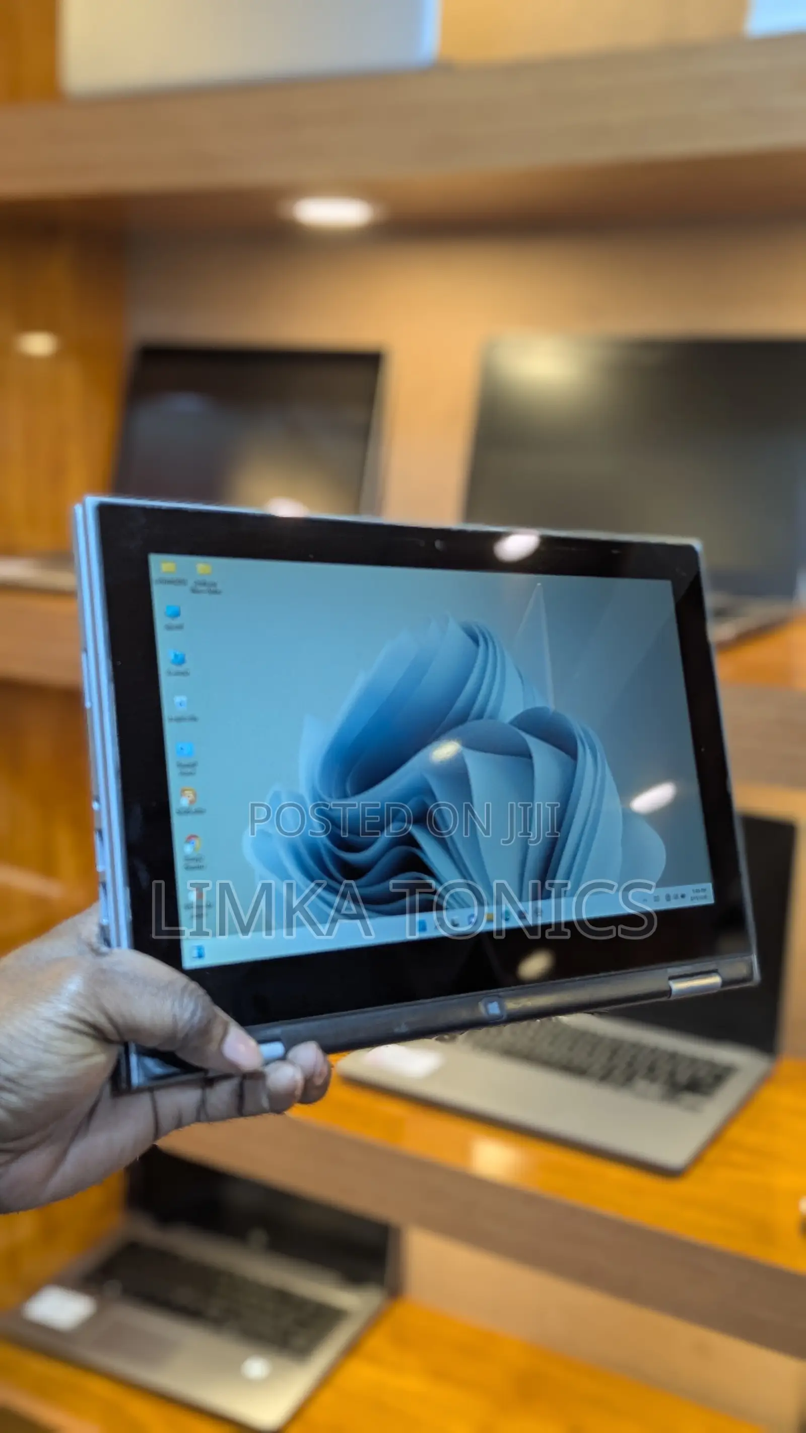 New Laptop Dell Inspiron 11 3148 8GB Intel Pentium HDD 500GB