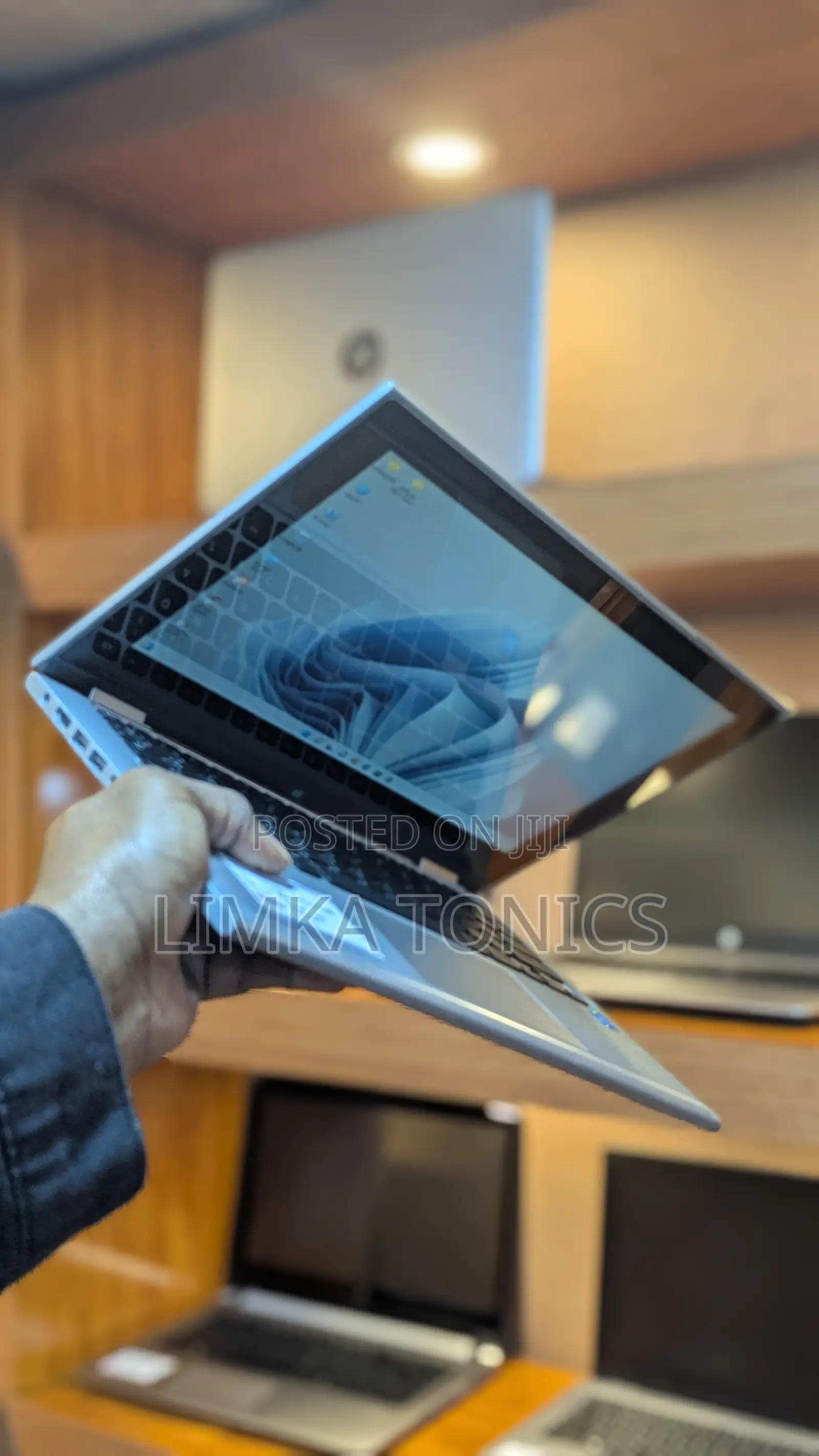 New Laptop Dell Inspiron 11 3148 8GB Intel Pentium HDD 500GB
