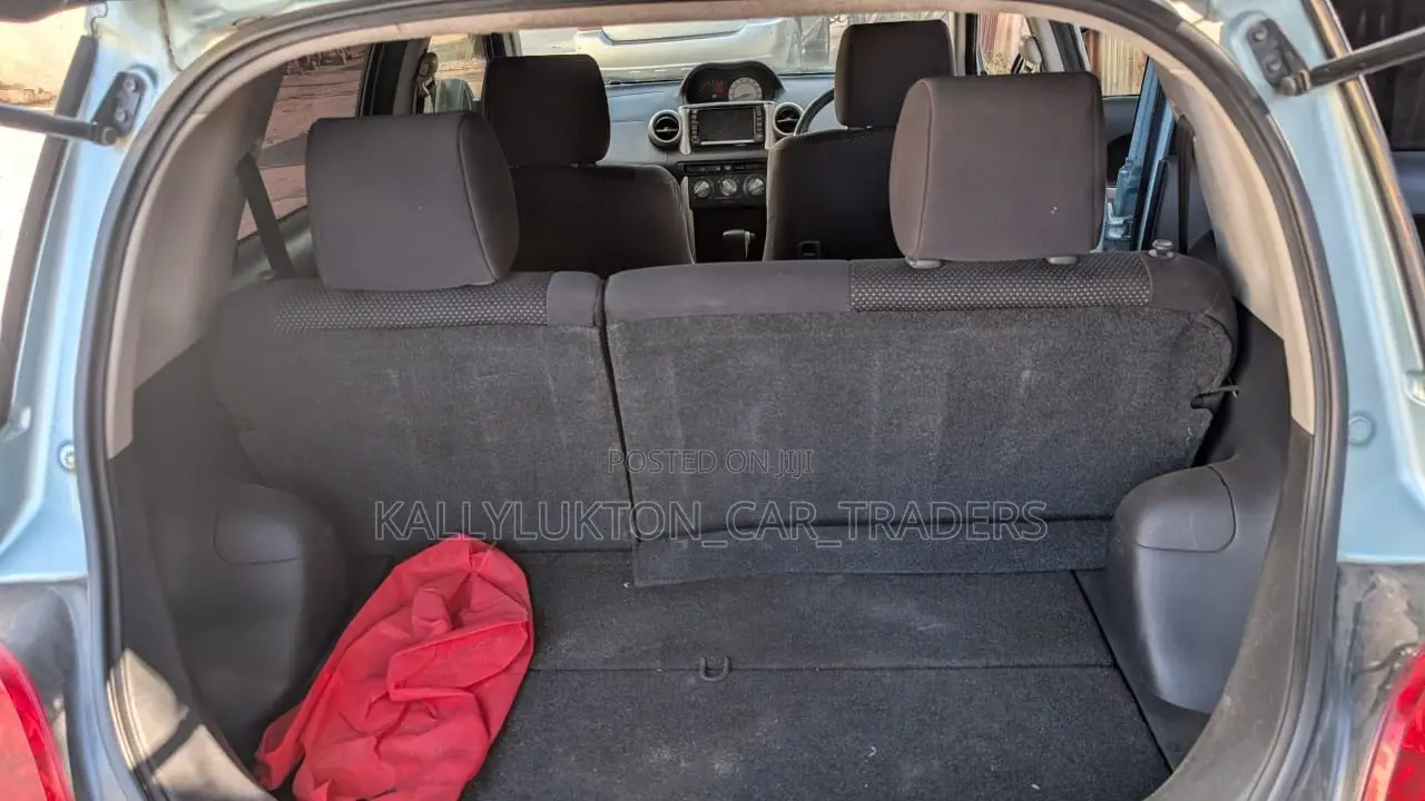 Toyota IST 2007 Blue