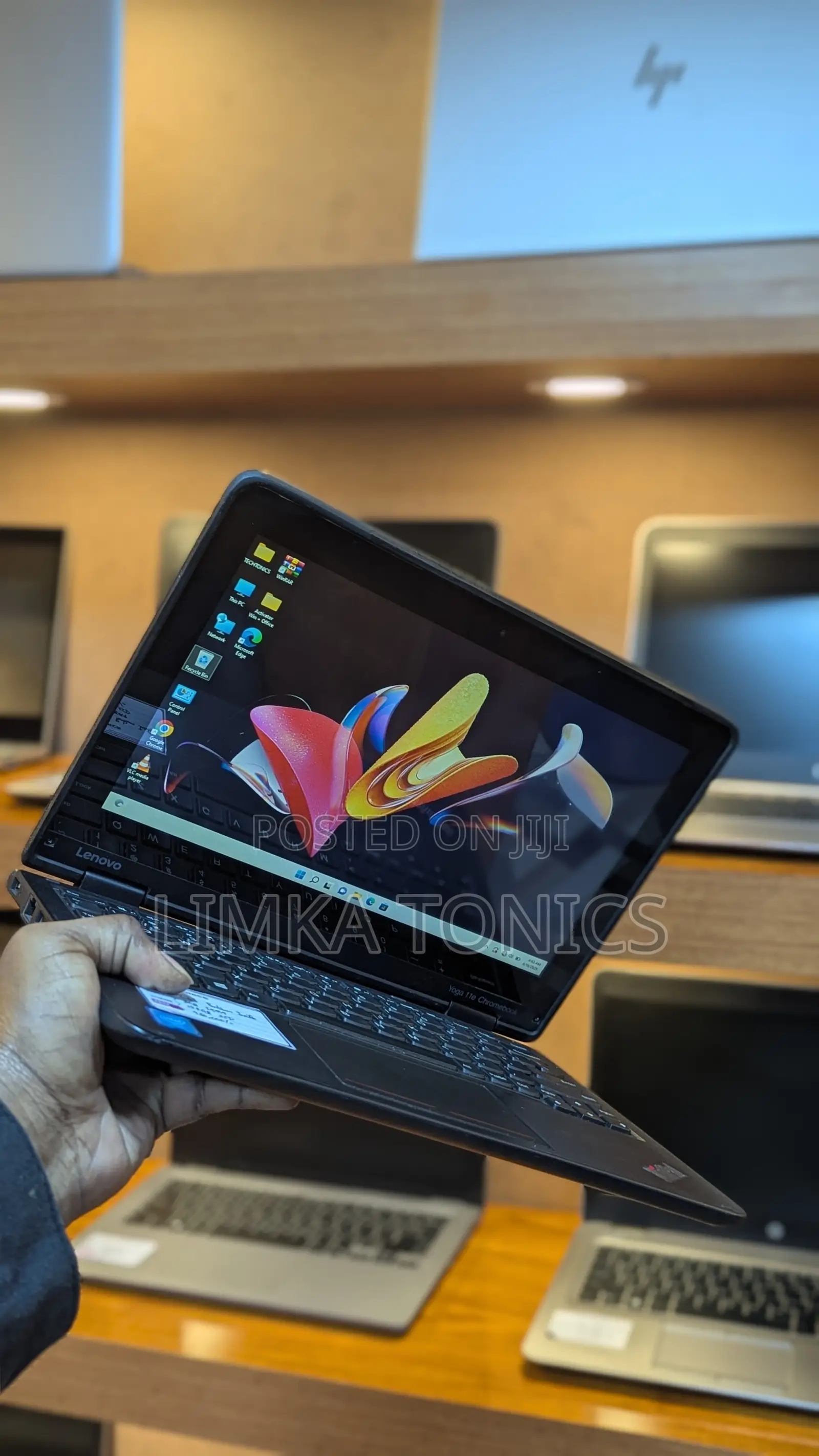 New Laptop Lenovo Yoga 11e 8GB Intel Celeron SSD 128GB