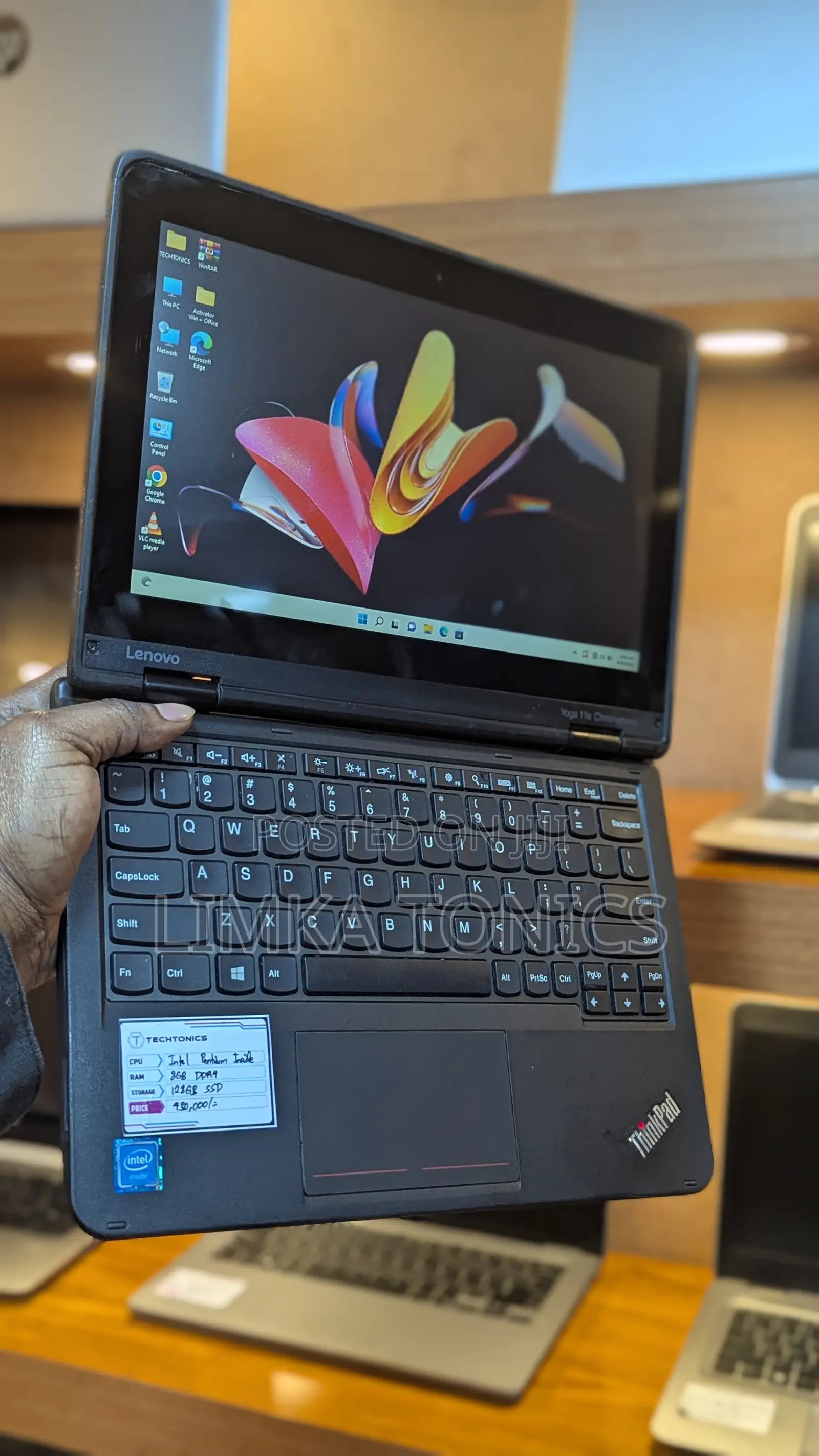 New Laptop Lenovo Yoga 11e 8GB Intel Celeron SSD 128GB