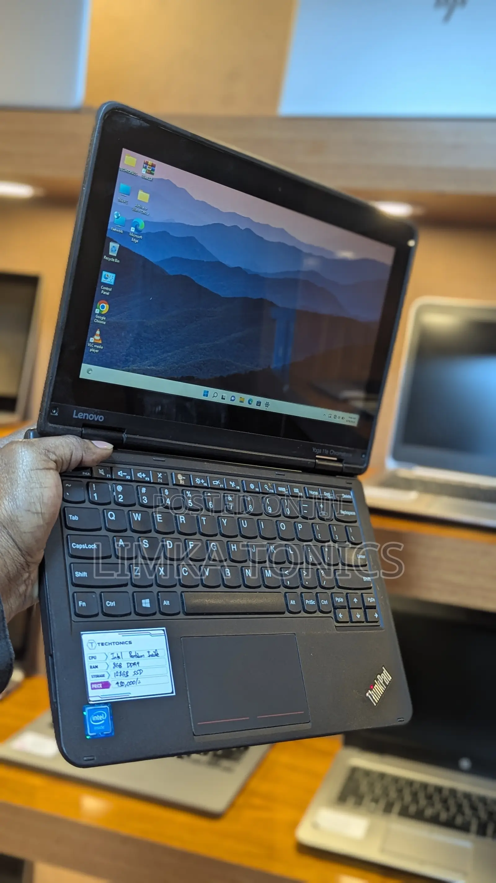 New Laptop Lenovo Yoga 11e 8GB Intel Pentium SSD 128GB