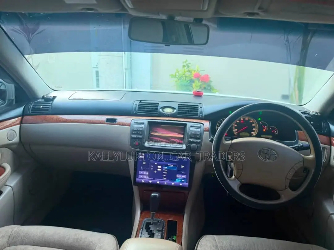 Toyota Brevis 2005 White