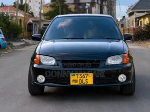 Toyota Starlet 2001 Black