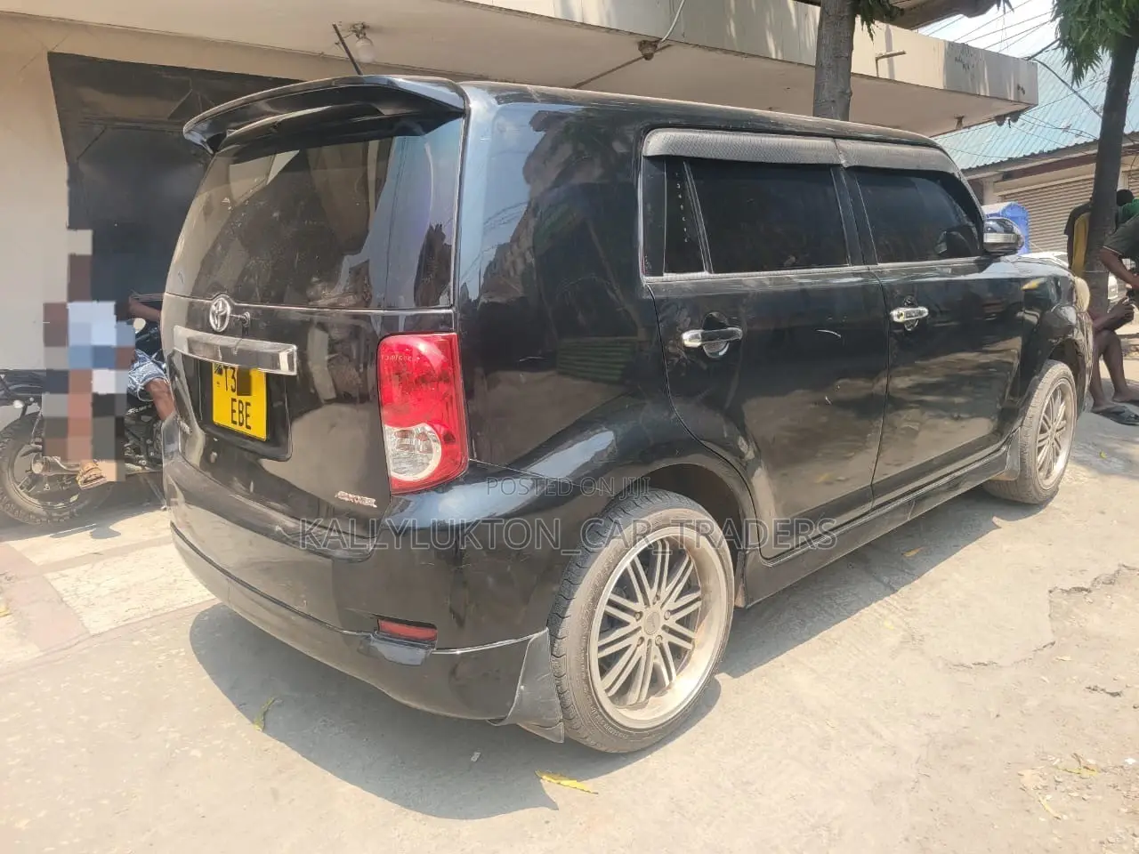 Toyota Corolla Rumion 2010 Black