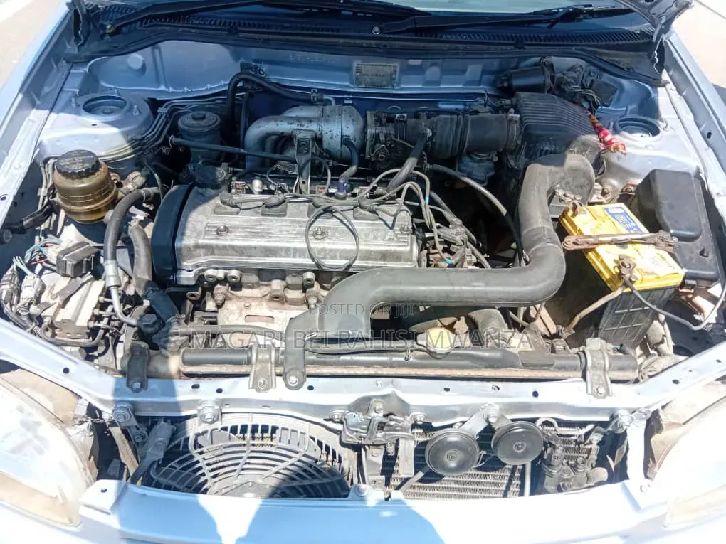 Toyota Starlet 2003 Silver