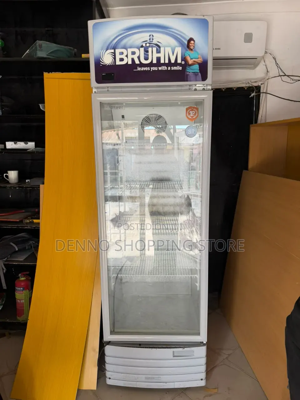 Used Showcase Fridge(Friji Ya Vinywaji)