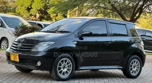 Toyota IST 2006 Black