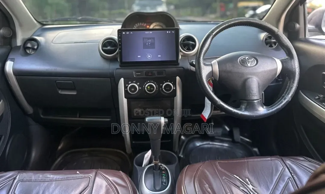 Toyota IST 2006 Black
