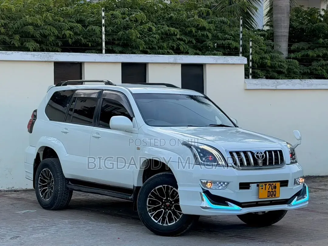 Toyota Land Cruiser Prado 2007 White