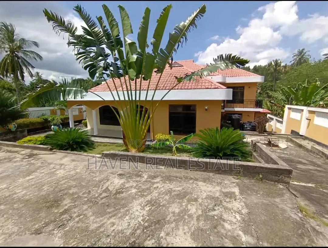 6bdrm House in Mbezi for sale