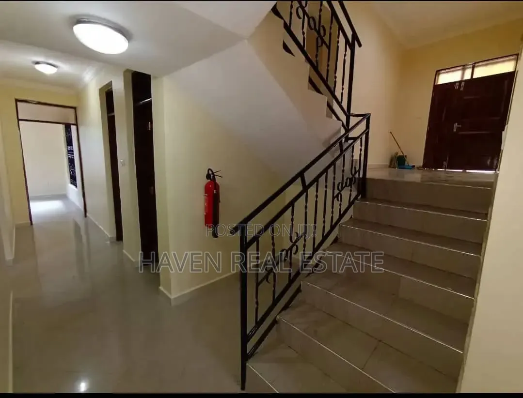 6bdrm House in Mbezi for sale