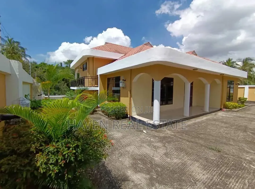 6bdrm House in Mbezi for sale