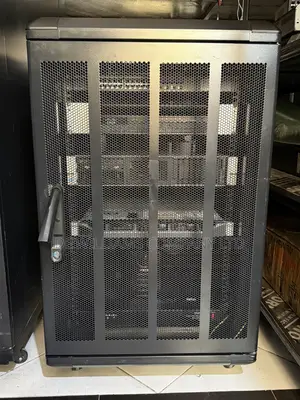 Server HP 128GB Intel Xeon HDD 1T