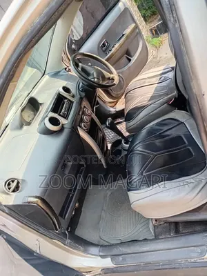 Toyota IST 2004 Beige