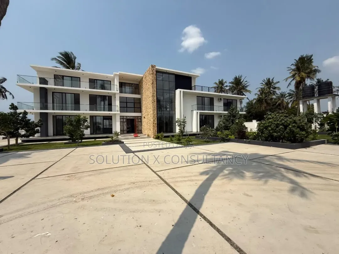 7bdrm House in Kunduchi for sale