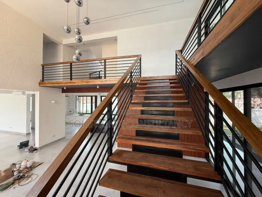 7bdrm House in Kunduchi for sale