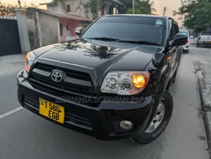 Toyota Hilux Surf 2008 Black