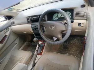 Toyota Corolla 2003 White