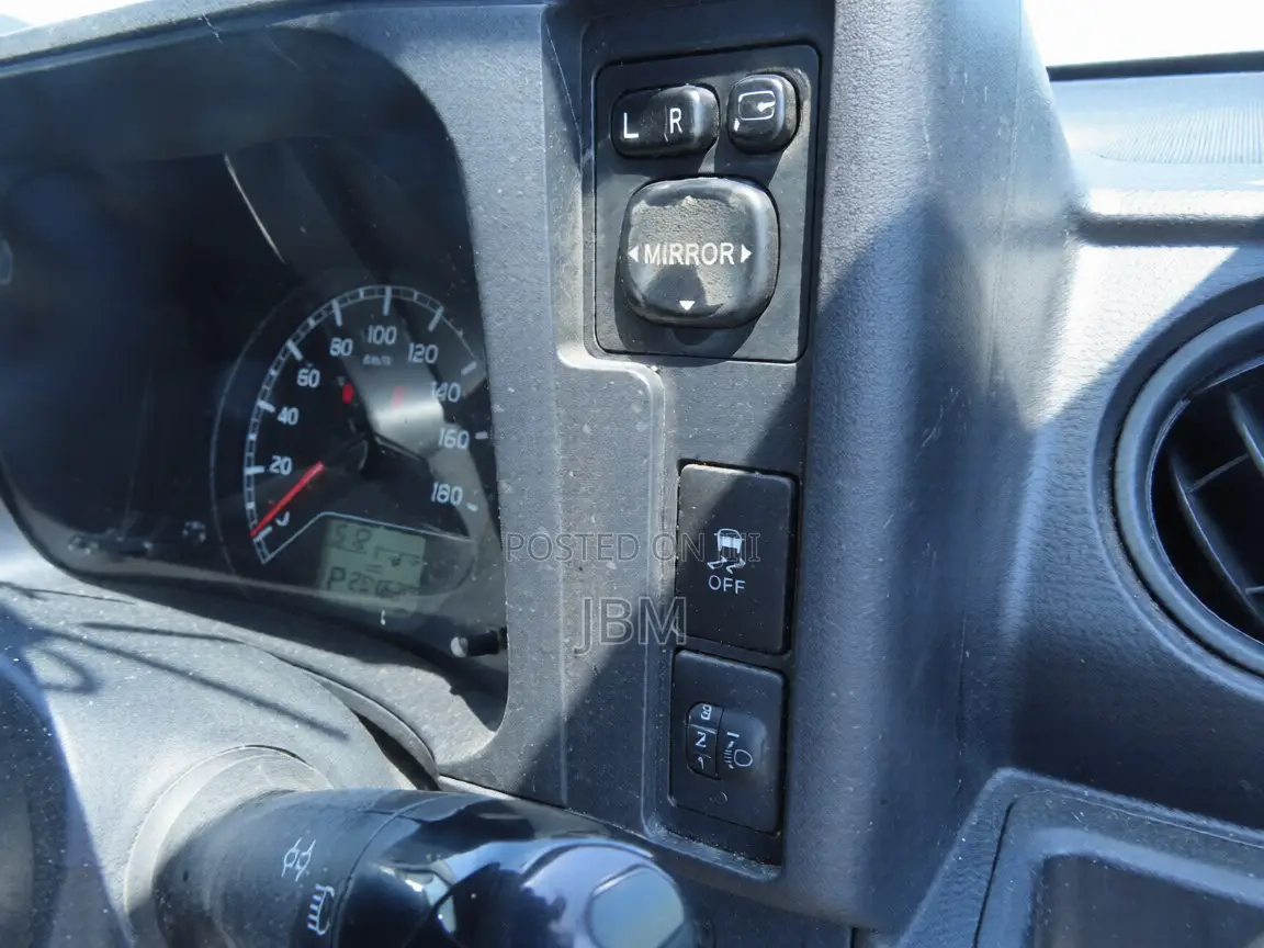 Toyota Probox 1.3 GL 2WD 2016 Silver
