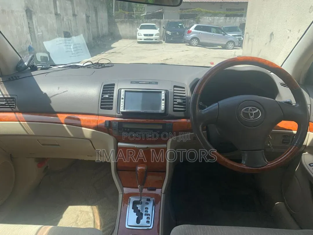 Toyota Premio 2006 Silver