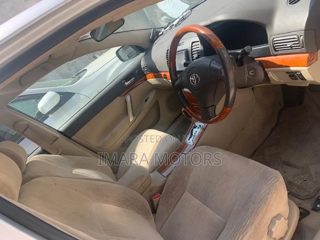 Toyota Premio 2006 Silver
