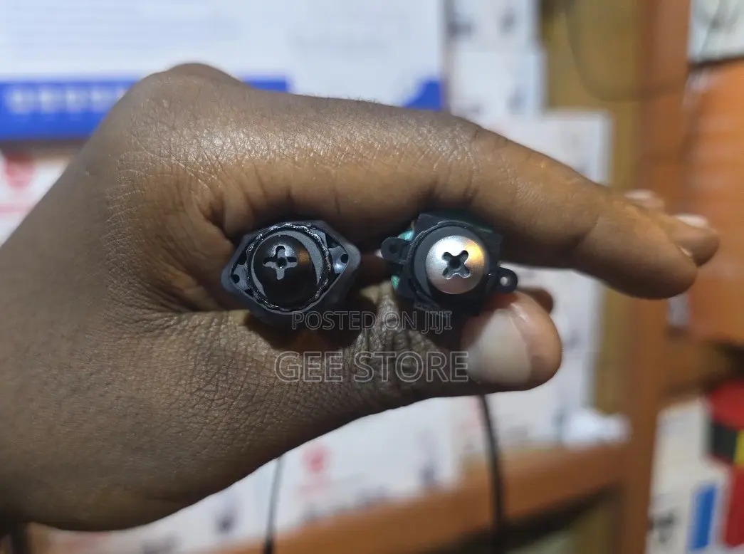 Spy Camera Wifi Screw Using Line