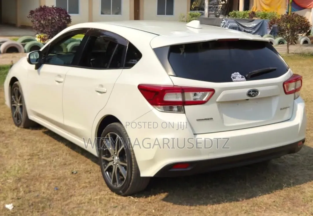 Subaru Impreza 2017 Off white