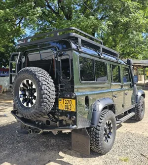 Land Rover Defender 2008 Green