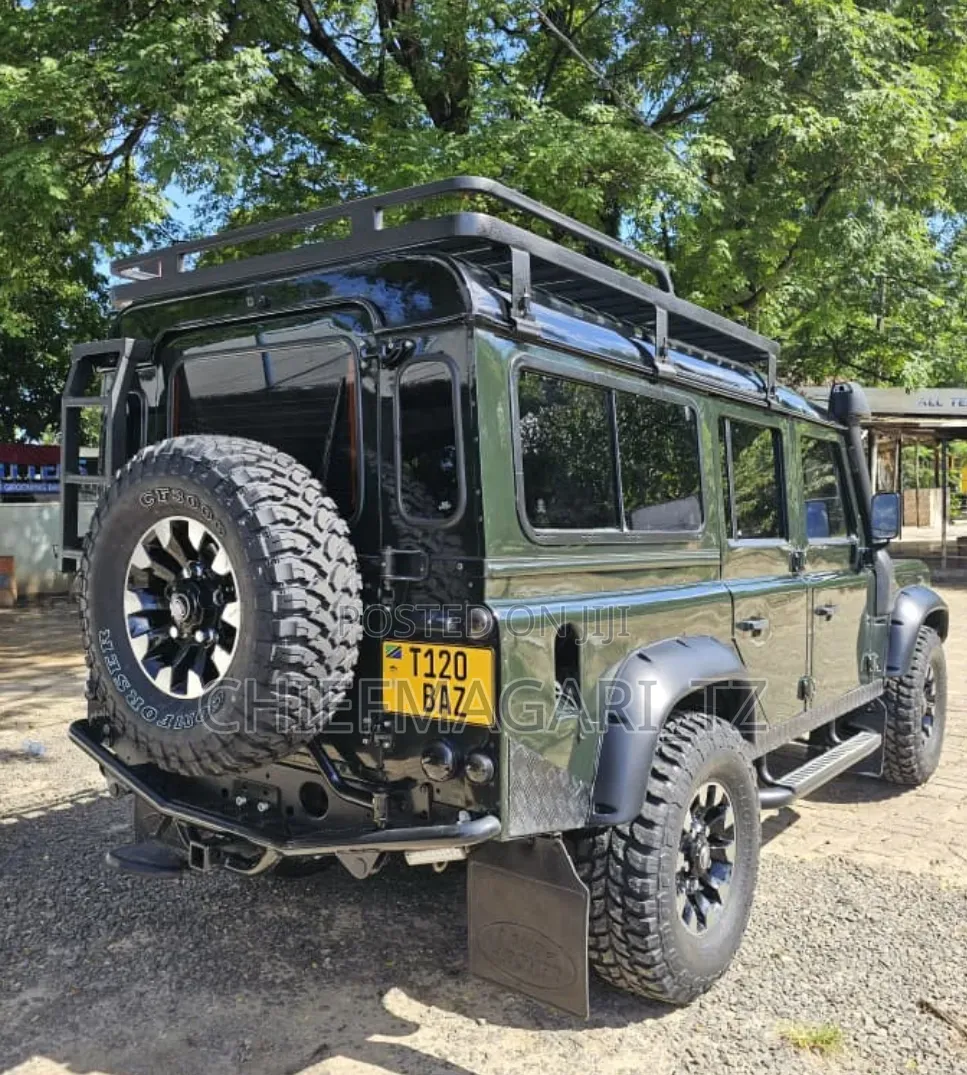 Land Rover Defender 2008 Green