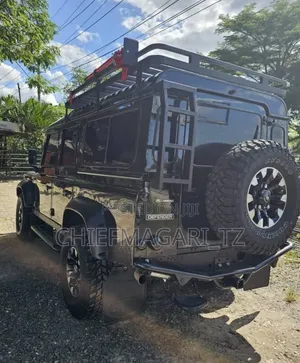 Land Rover Defender 2008 Green
