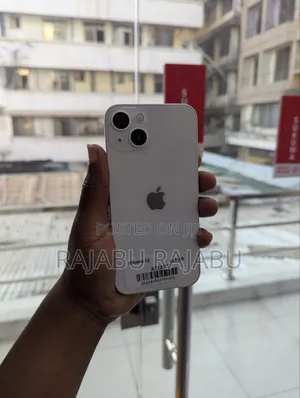 Apple iPhone 13 128 GB White