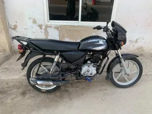 Bajaj Boxer 125 2024 Black