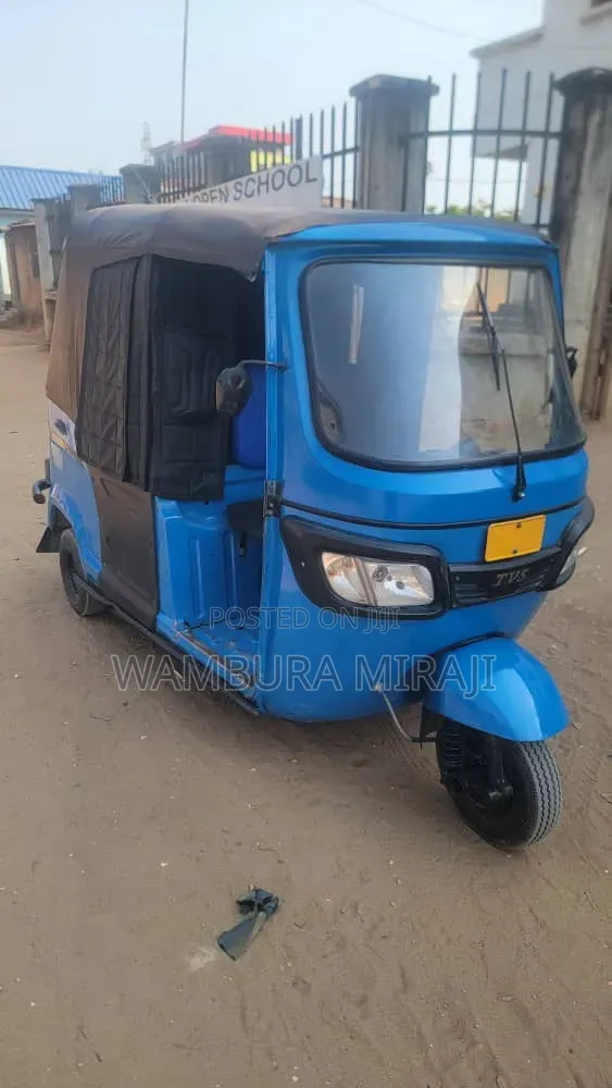 TVS 2025 Black