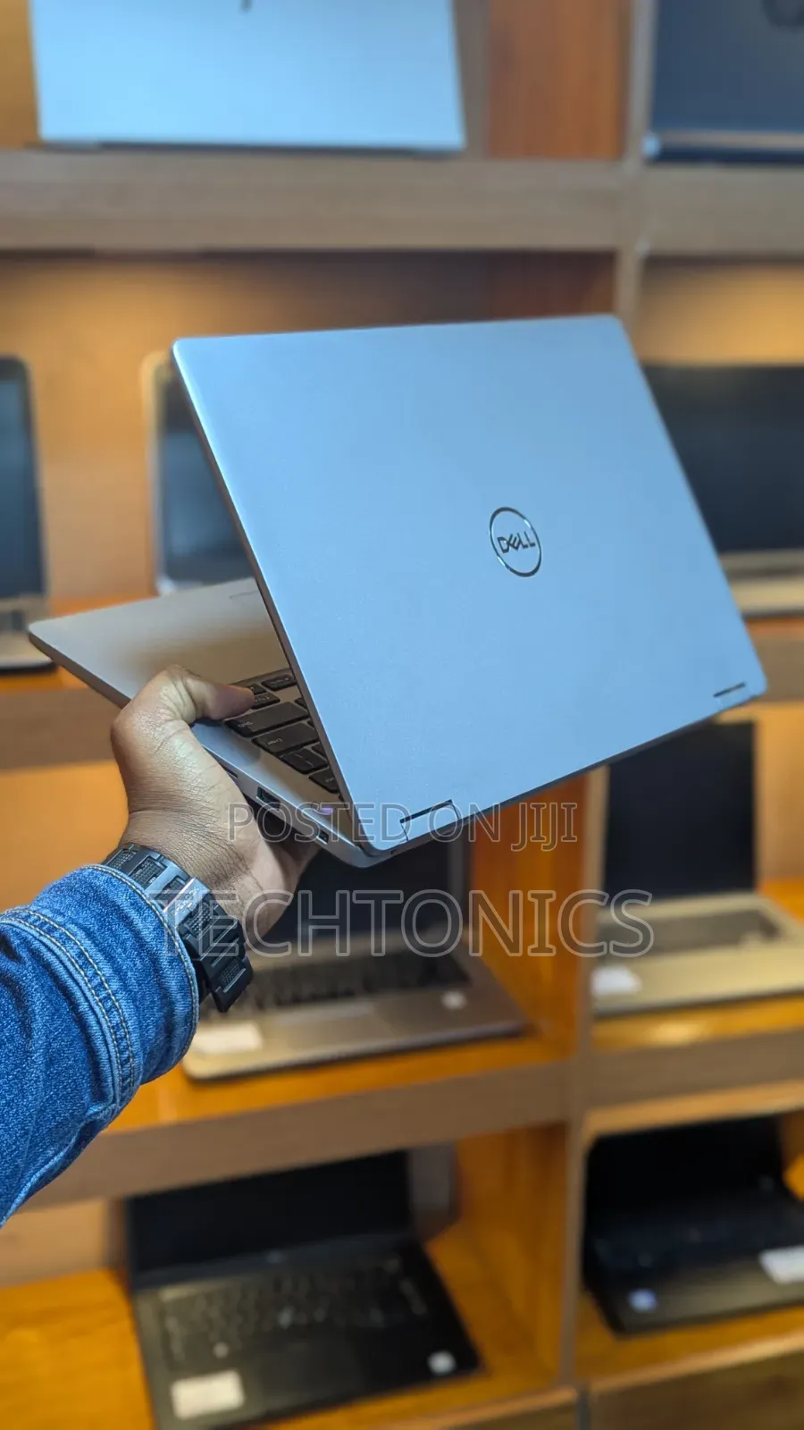 Laptop Dell Latitude 3310 2-in-1 8GB Intel Core i5 SSD 256GB