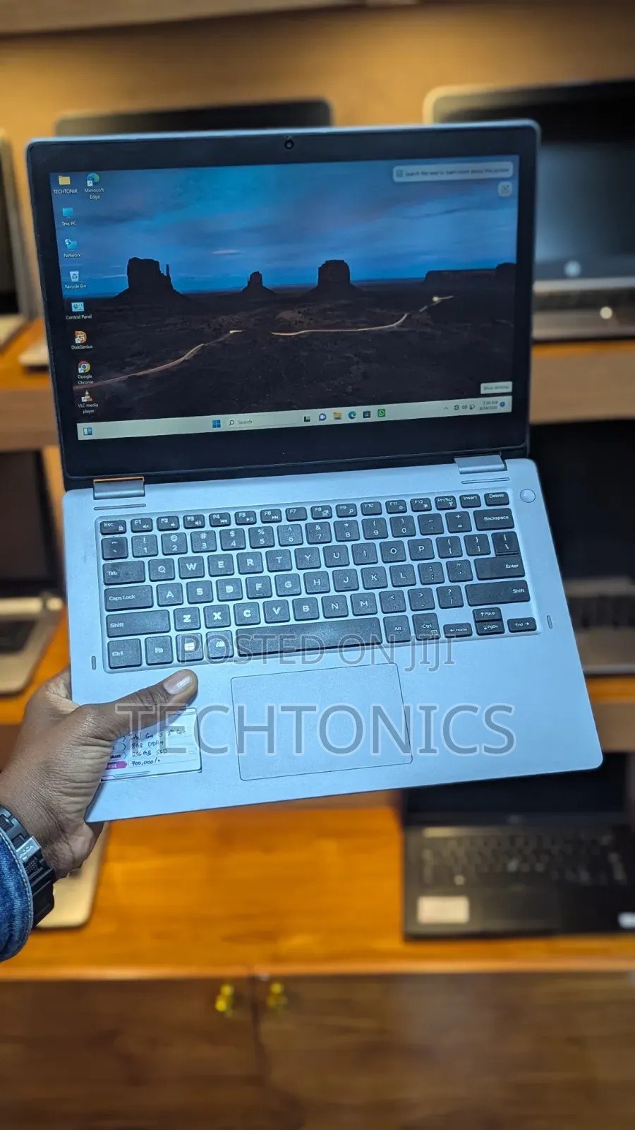 Laptop Dell Latitude 3310 2-in-1 8GB Intel Core i5 SSD 256GB