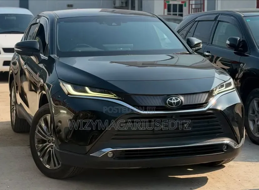 Toyota Harrier 2023 Matt Black