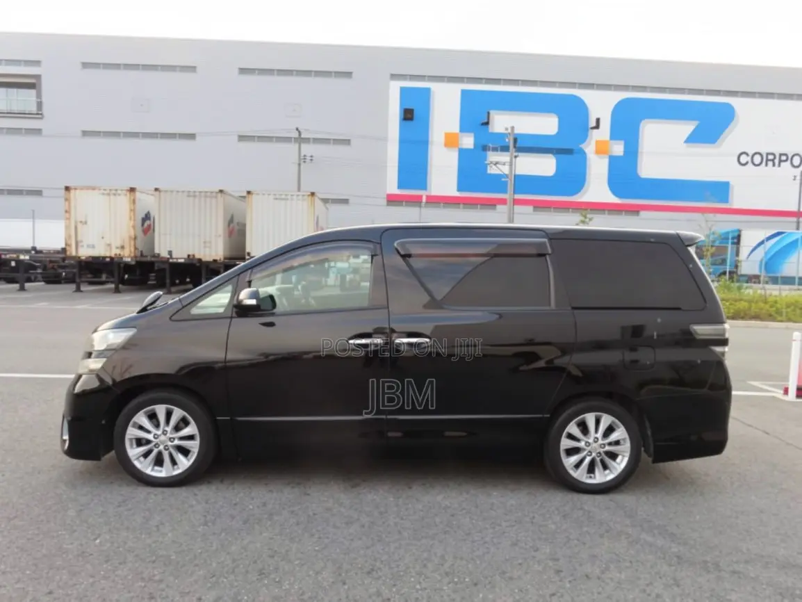 Toyota Vellfire 2009 Black