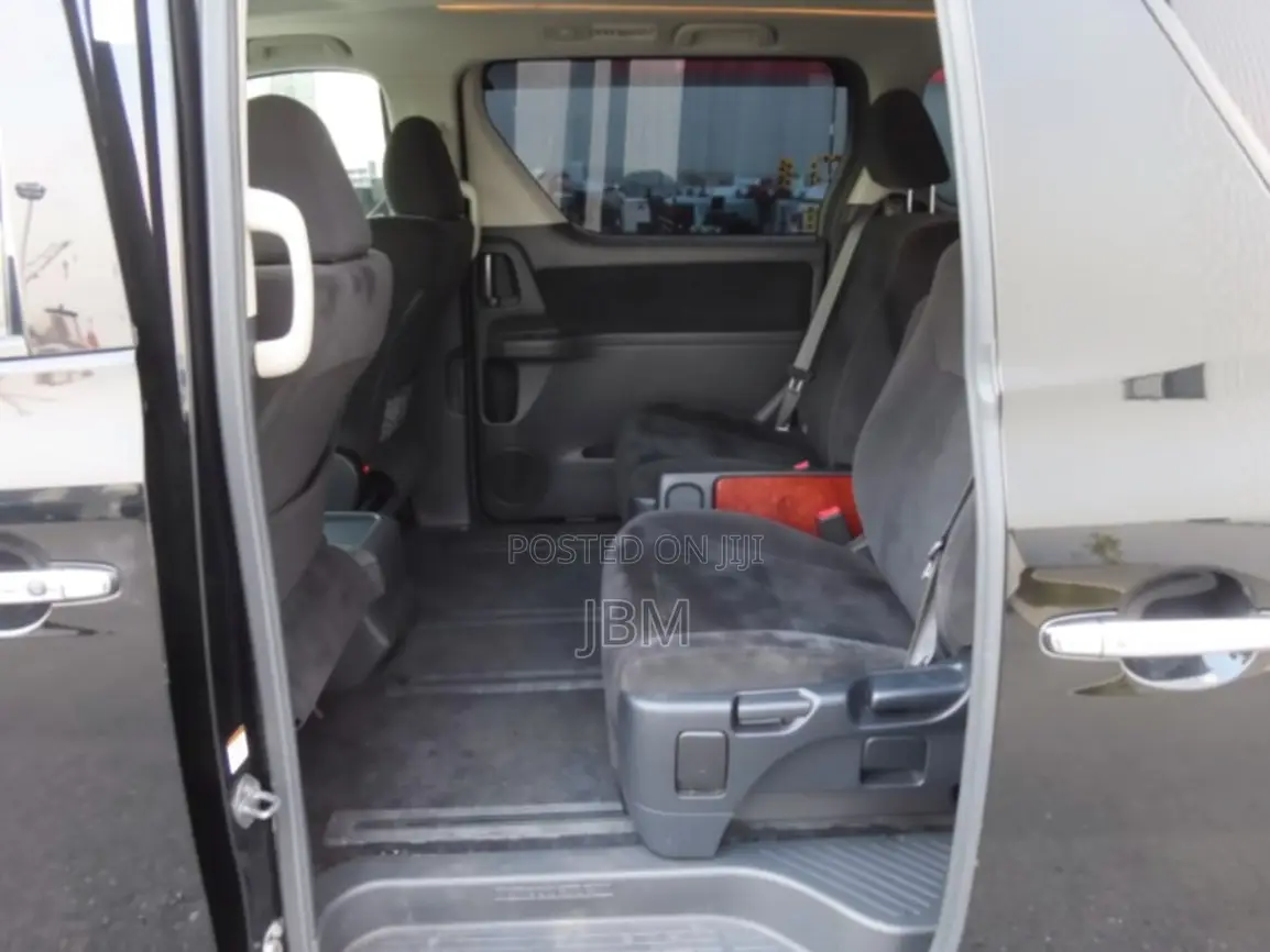 Toyota Vellfire 2009 Black