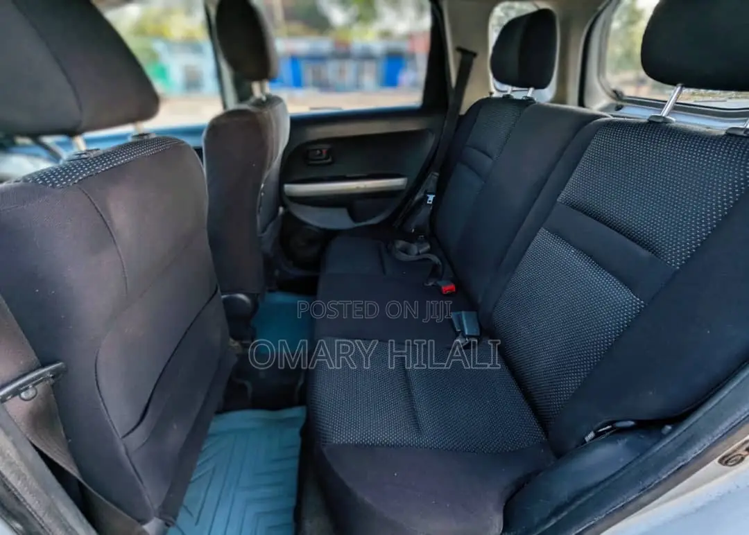 Toyota IST 2005 Silver