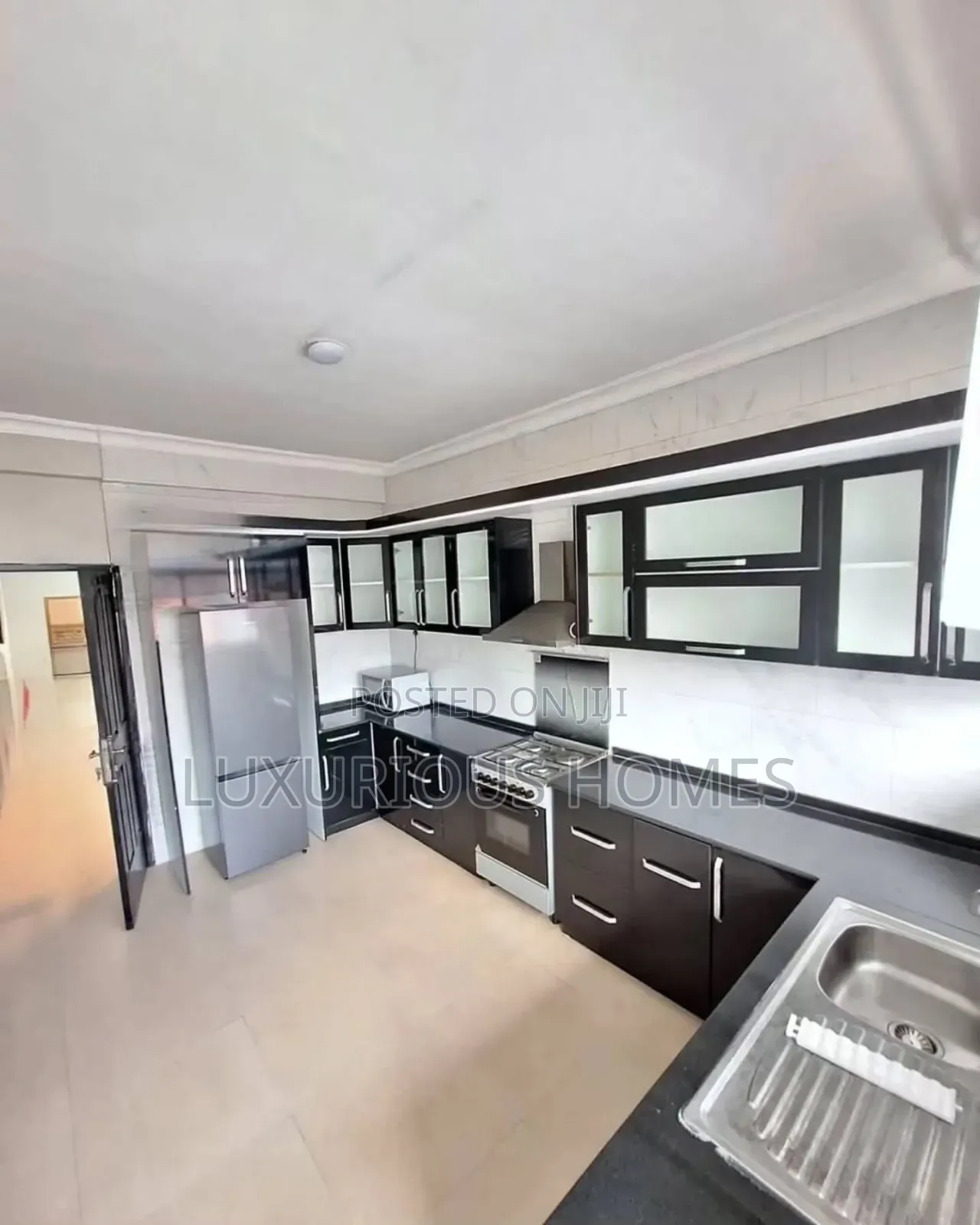 Furnished 2bdrm Apartment in Oyster Bay for rent
