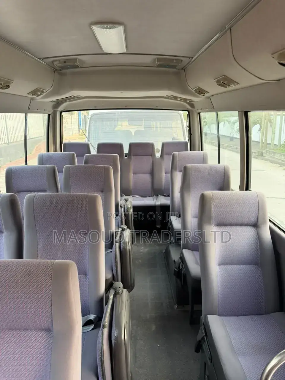 Nissan Civilian 1996