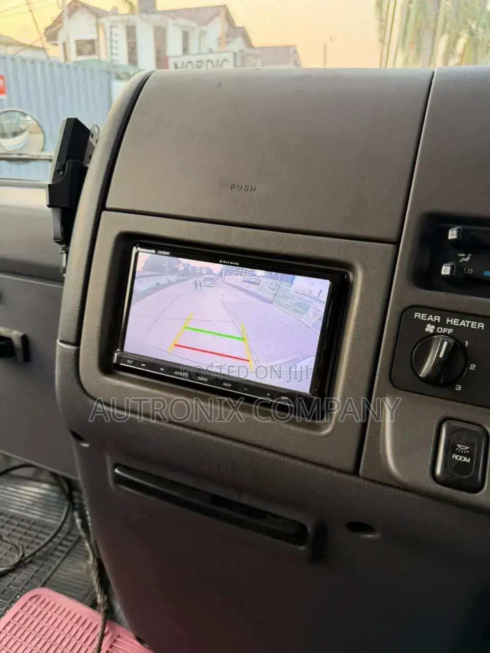 Nissan Civilian 1996
