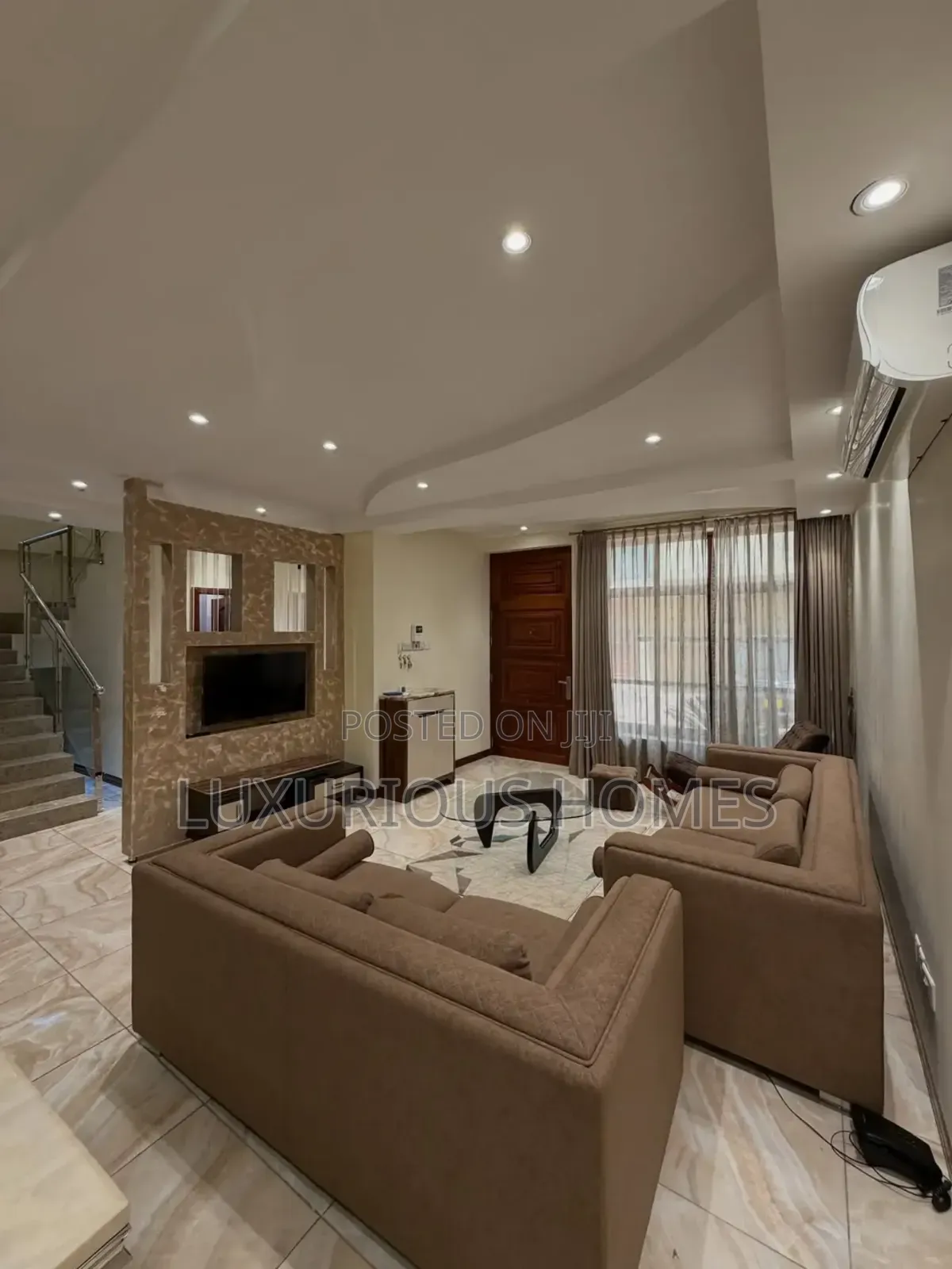 Furnished 3bdrm Villa in Ada Estate for rent