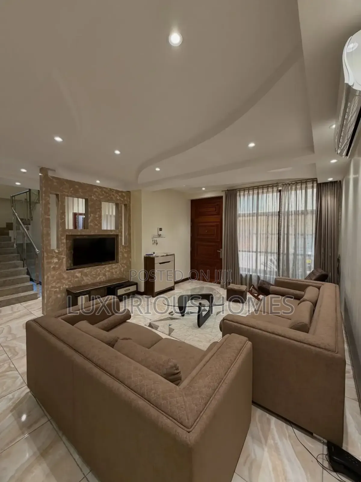 Furnished 3bdrm Villa in Ada Estate for rent