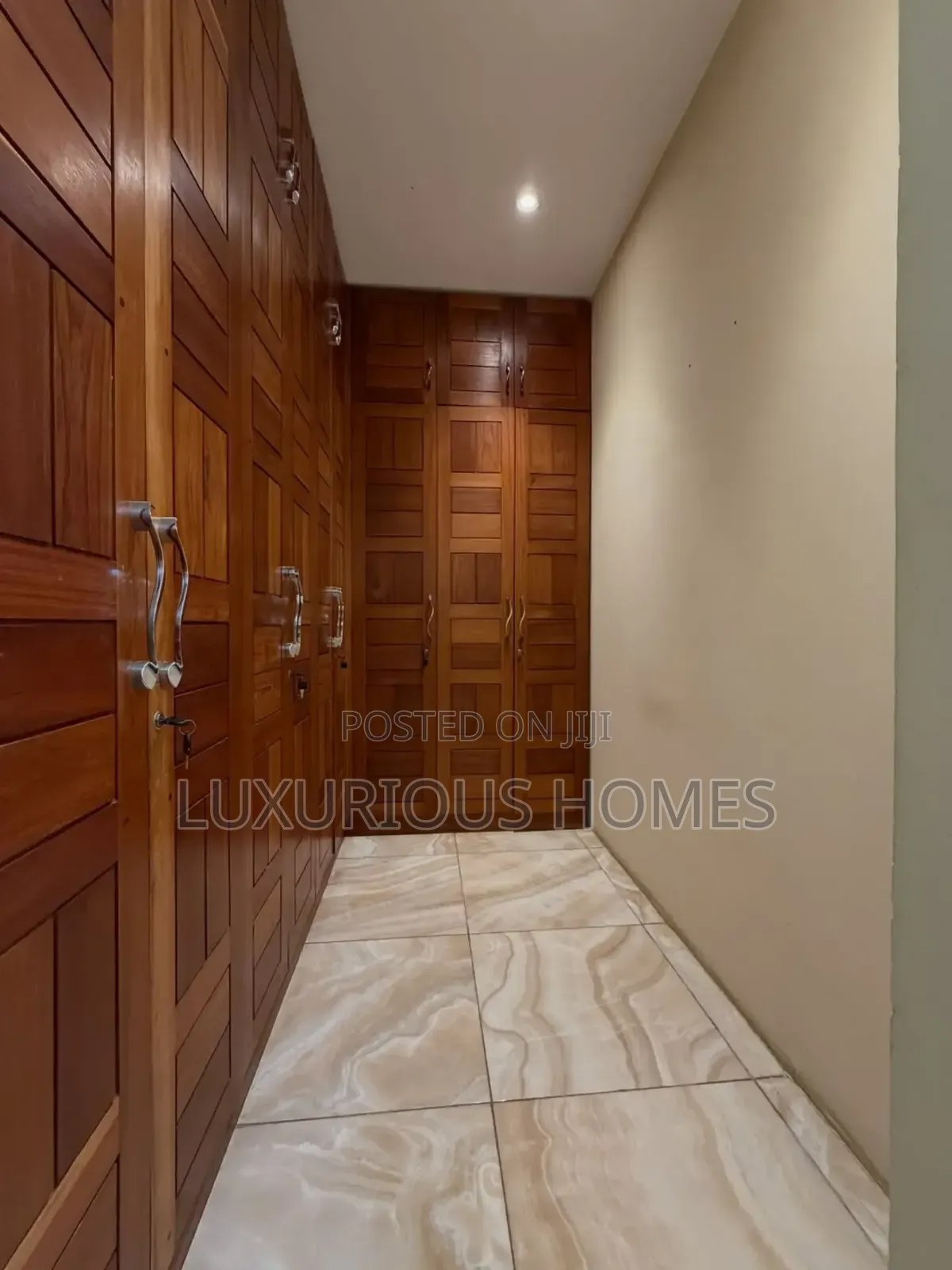 Furnished 3bdrm Villa in Ada Estate for rent