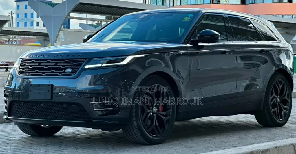 Land Rover Range Rover Velar 2024 Gray