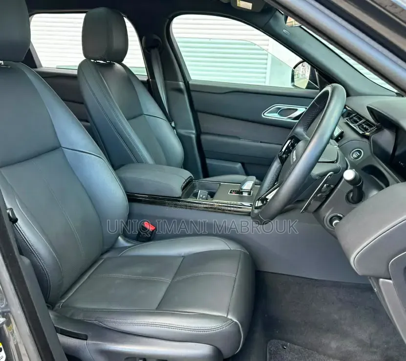 Land Rover Range Rover Velar 2024 Gray