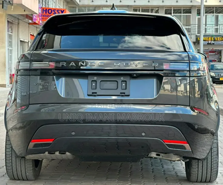 Land Rover Range Rover Velar 2024 Gray
