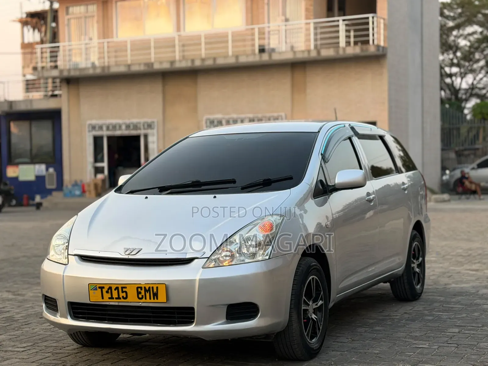 Toyota Wish 2004 Silver